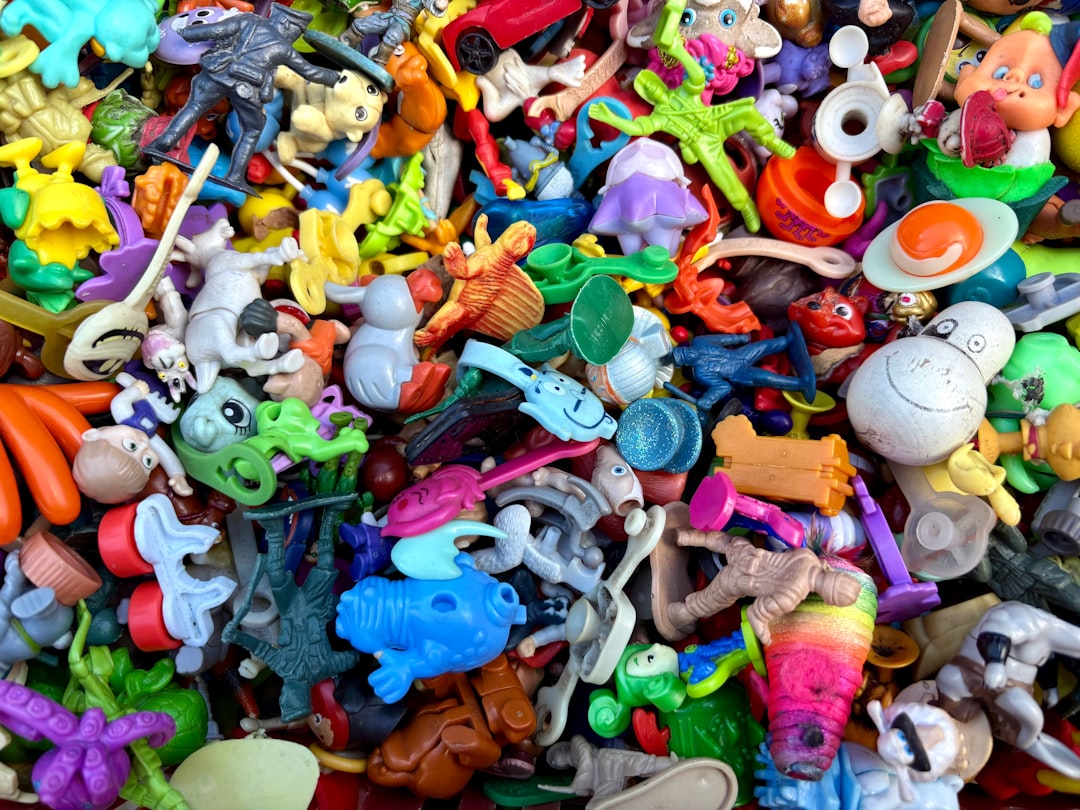 a-colorful-collection-of-small-plastic-toys-wh4psdv-nw8